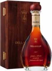   Grappa Affinata in botti da Malvasia delle Lipari, Dellavalle / Граппа, выдержана в бочке из-под Мальвазия делле Липари